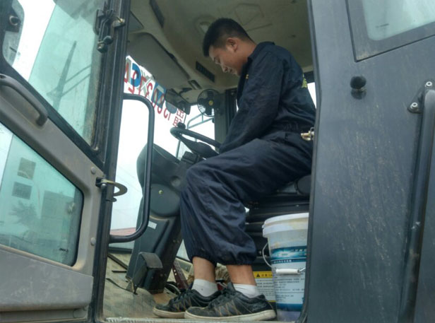 FH官网道路服务检车车辆制动系统