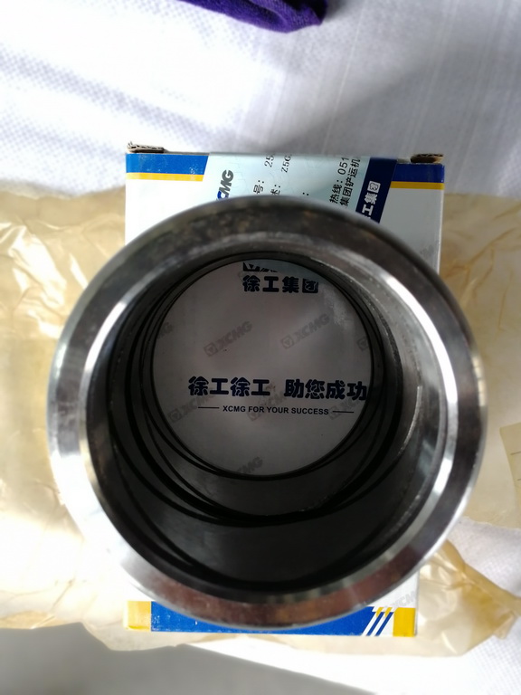 FH官网装载机轴套配件