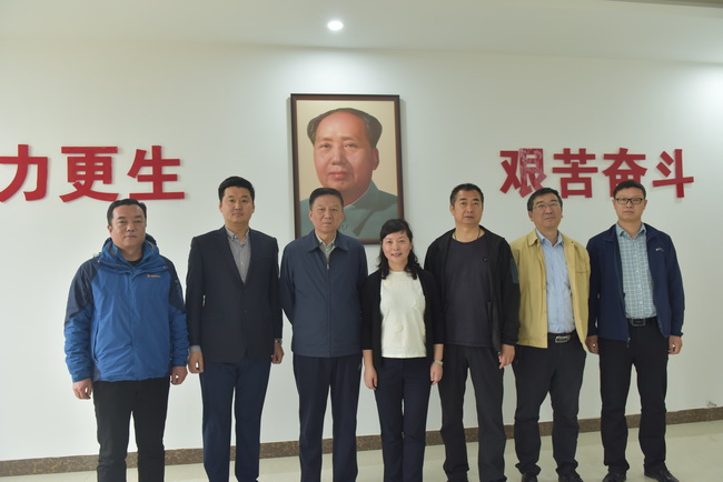 2019年4月27日，FH官网铲运事业部王颖书记一行莅临河南路友机械指导工作