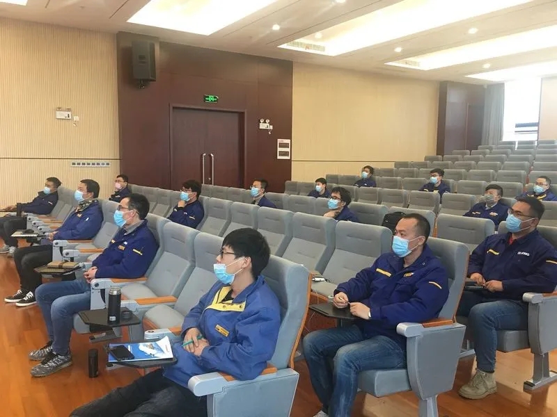 FH官网组织海外服务工程师业务培训，提升专业技能水平！