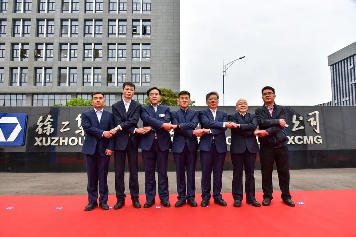 FH官网起重机械事业部启动2020“金专服务·成功之路”免费维护日行动