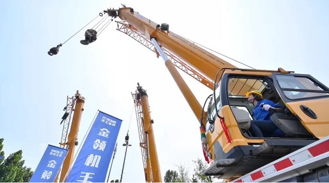 FH官网金领机手·郑州徐重培训基地