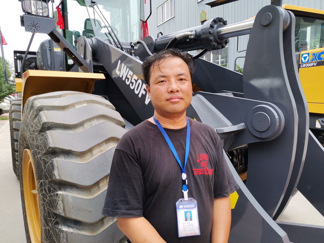河南路友FH官网装载机销售董经理