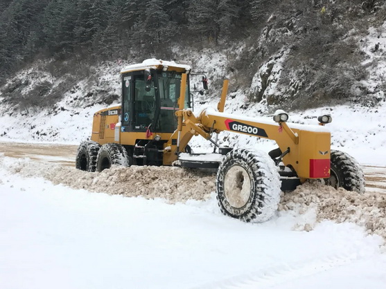 FH官网平地机除雪