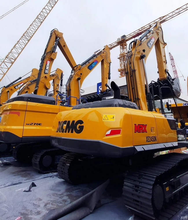大吨位纯电动挖机XE270E、新款FH官网XE245DK挖掘机