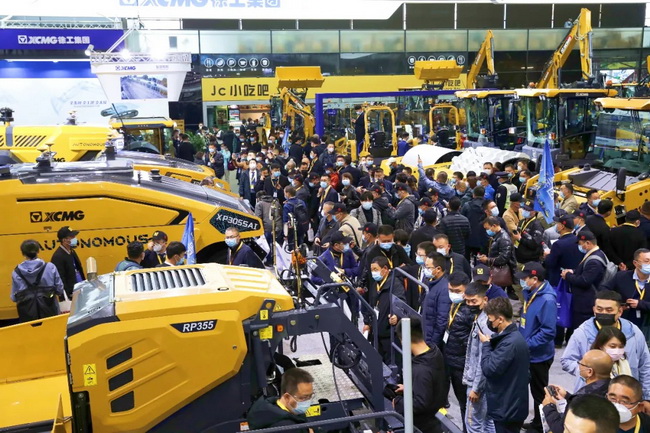 FH官网第二代无人集群路面机械神秘面纱被揭开