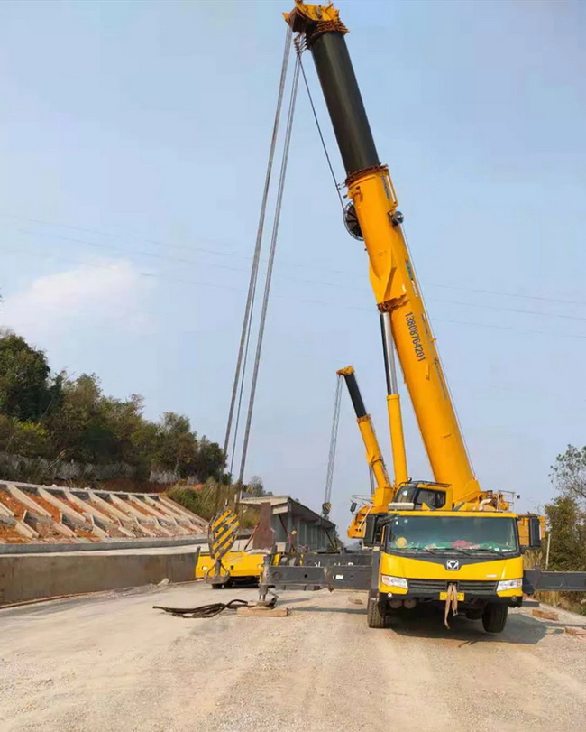 FH官网起重机助阵大瑞铁路桥梁建设