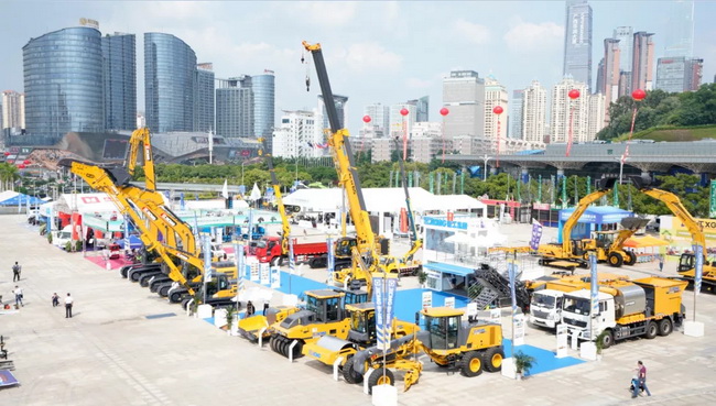 FH官网道路机械参展第十八届中国——东盟博览会