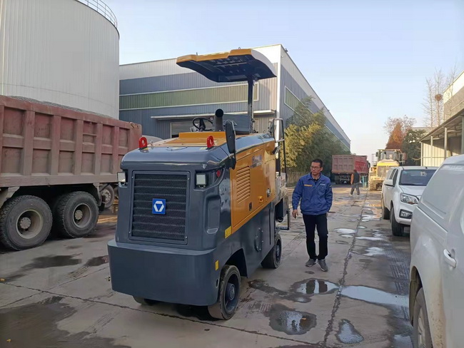FH官网XM503K小型铣刨机助力巩义道路市政建设